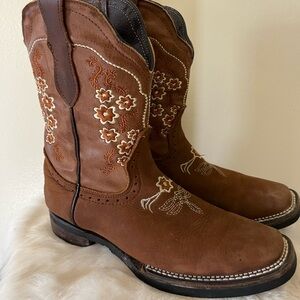 Brown Floral Embroidered Cowboy Boots Girls Sz 2